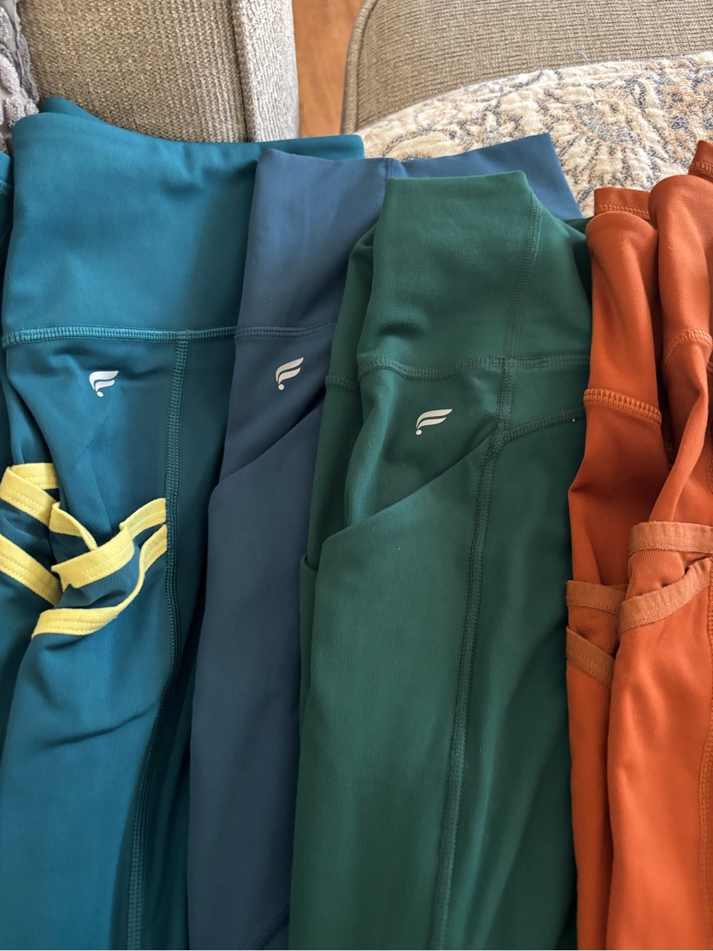 Fabletics bundle - Picture 4 of 7